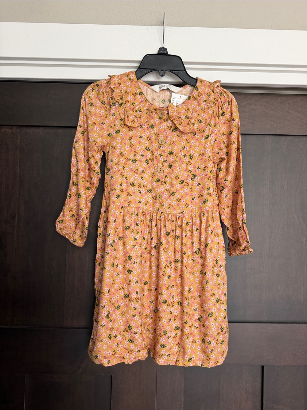H&M Girls Golden Floral Ruffled Collar Dress size 6/7